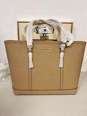 Michael Kors 35F0GTVT9L Jet Set Travel Large Saffiano Leather Tote Bag